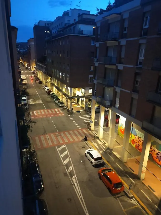 Guest house B & B Via Borgo Di San Pietro Bologna