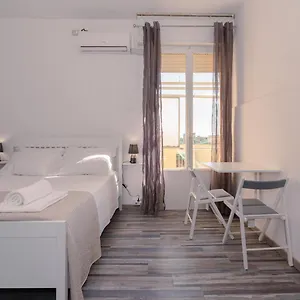 2* Affittacamere Galleria Del Reno